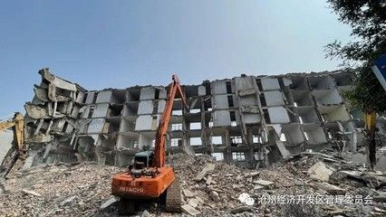 一平方砖混结构产生建筑垃圾多少吨（一平方砖混结构产生的建筑垃圾重量）