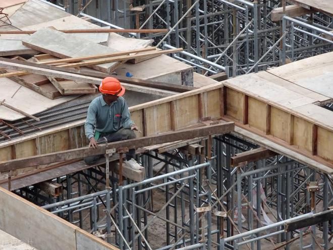 北京城建钢筋工长招聘信息