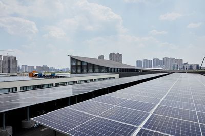 光伏板做屋顶的害处和危害(光伏板作为屋顶使用时也可能带来一些害处和危害) 建筑效果图设计 第4张 光伏板做屋顶的害处和危害(光伏板作为屋顶使用时也可能带来一些害处和危害) 建筑效果图设计 第4张